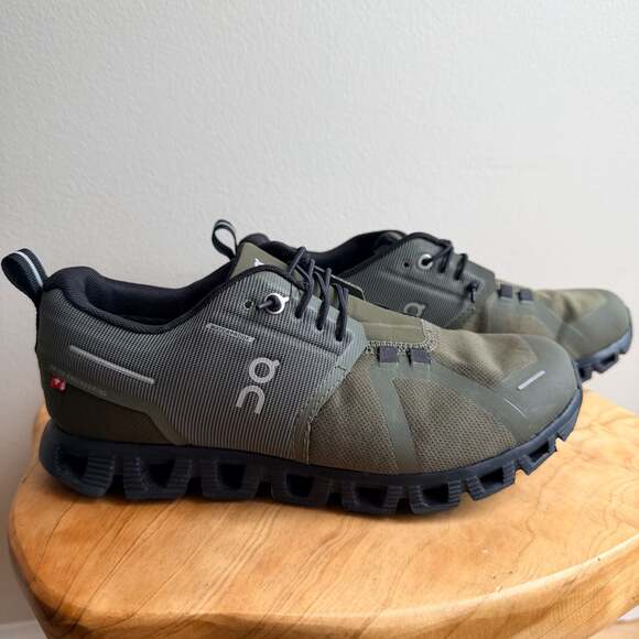 On Cloud 5 Waterproof Women's Running  Sneakers Olive Black Size 7 - Picture 2 of 8